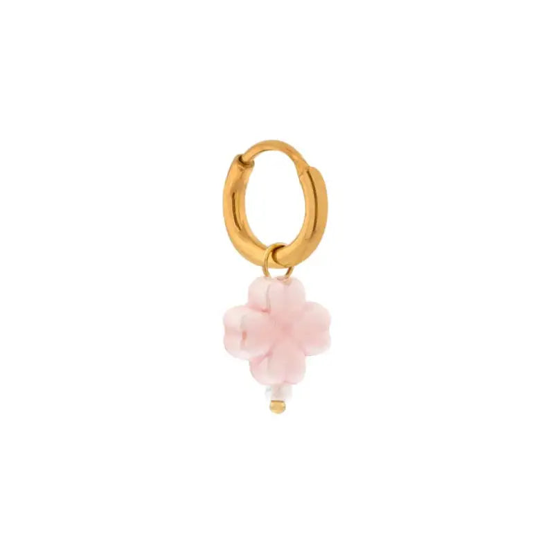 Label Kiki Kiki Pink Clover goud oorringen met roze bloem charm