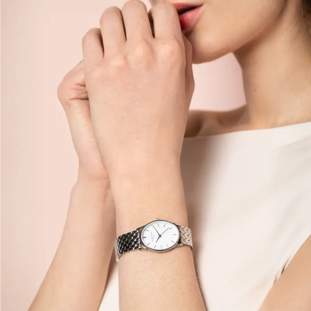 Zilveren wijzerplaat horloge met oval vorm uit Rosefield The Oval White Steel Silver